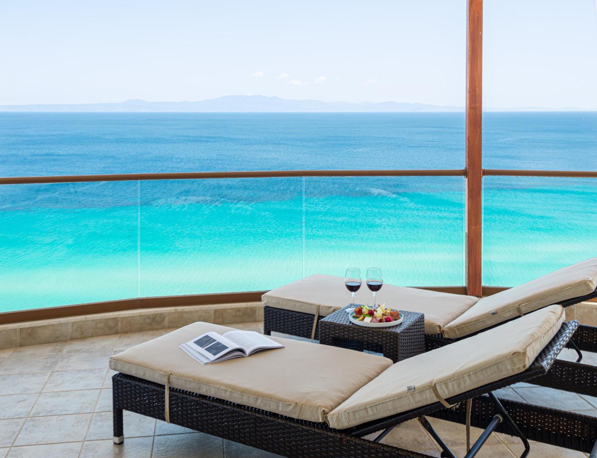 Blue Bay Halkidiki Hotel Afytos Exterior photo