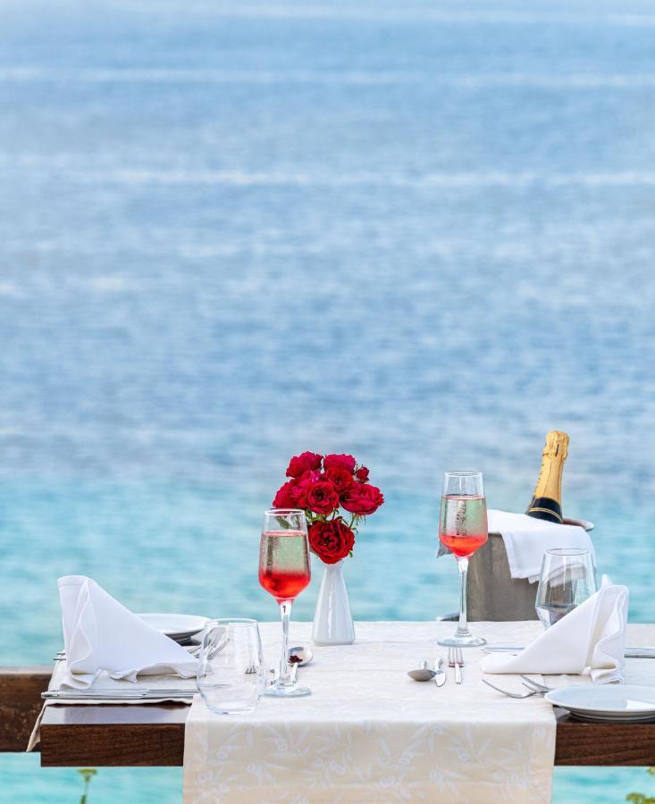 Blue Bay Halkidiki Hotel Afytos Exterior photo