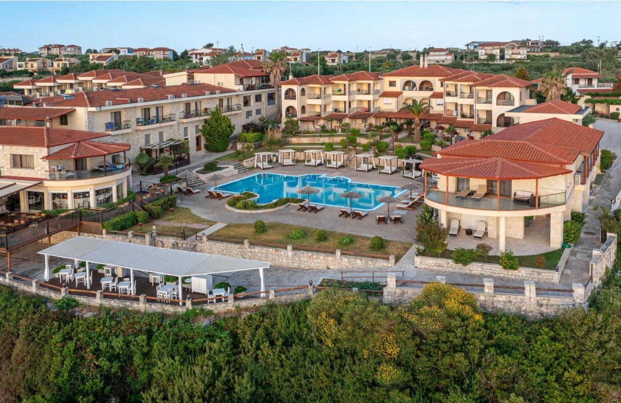 Blue Bay Halkidiki Hotel Afytos Exterior photo
