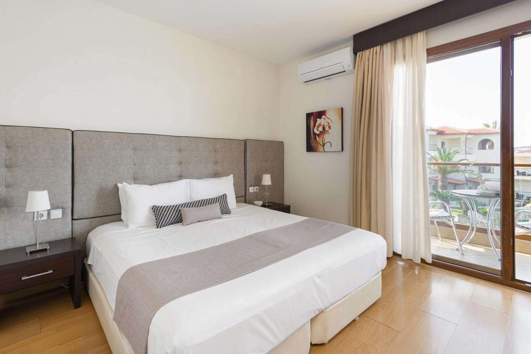 Blue Bay Halkidiki Hotel Afytos Exterior photo