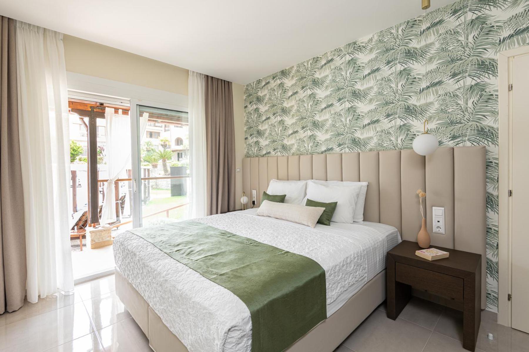 Blue Bay Halkidiki Hotel Afytos Exterior photo